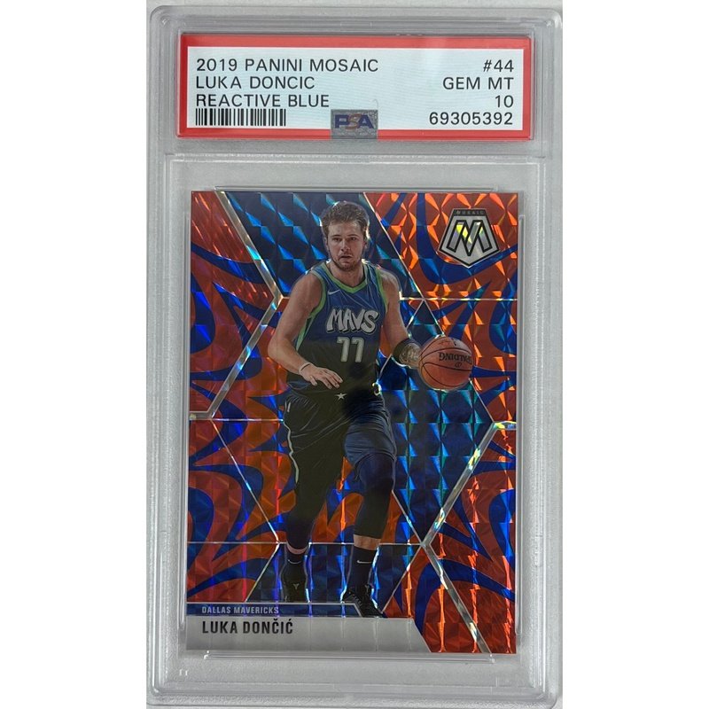 2019-20 Panini Mosaic Prizm Green Luka Doncic #44 Dallas Mavericks