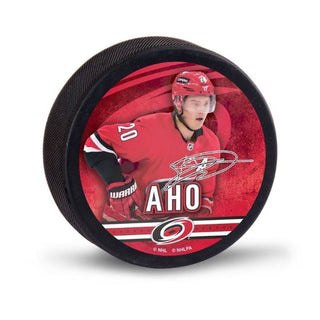 Puck: Carolina Hurricanes - Sebastian Aho